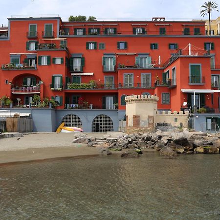 La Casetta Con La Spiaggia Neapel Exteriör bild